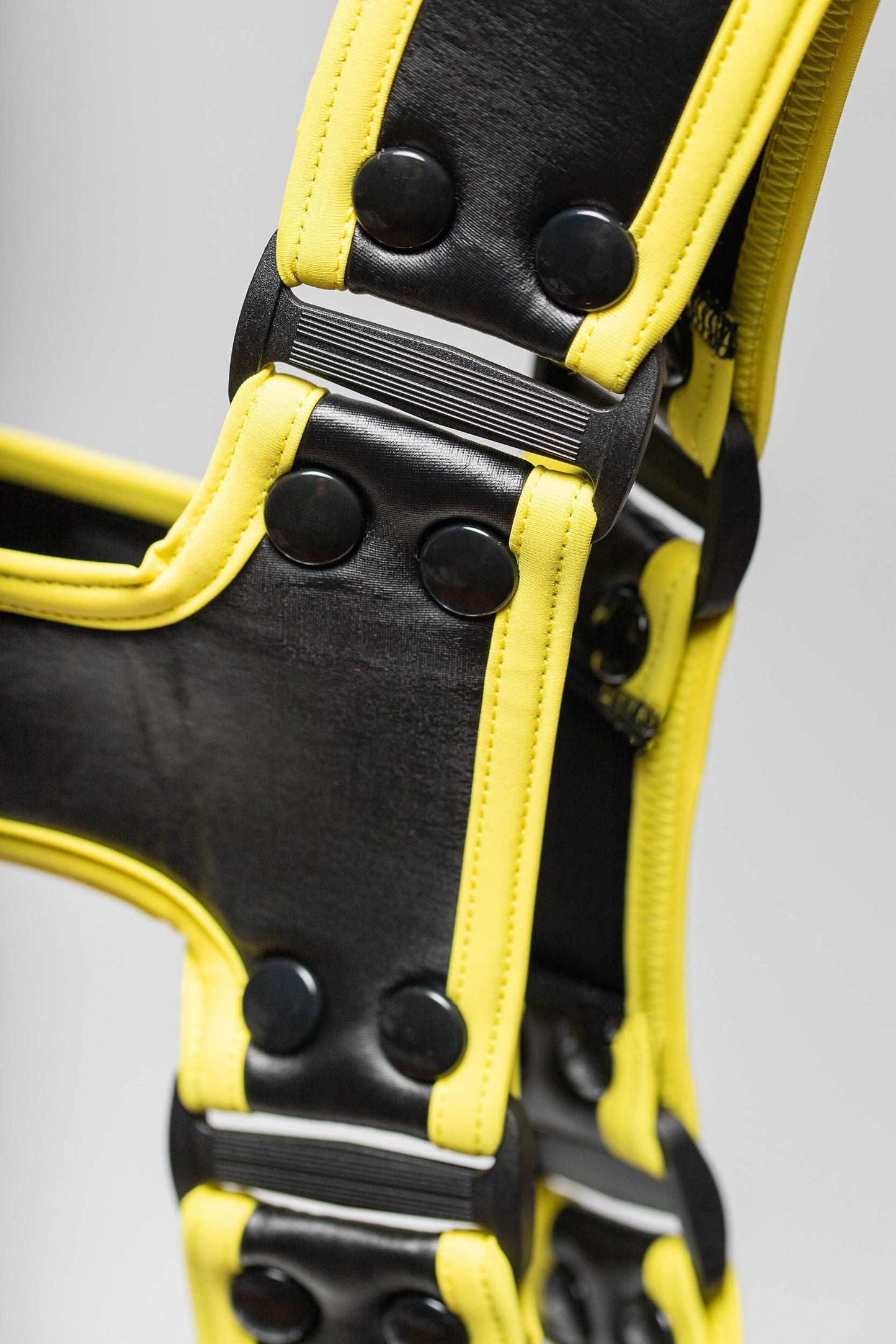 Hero Harness in Yellow