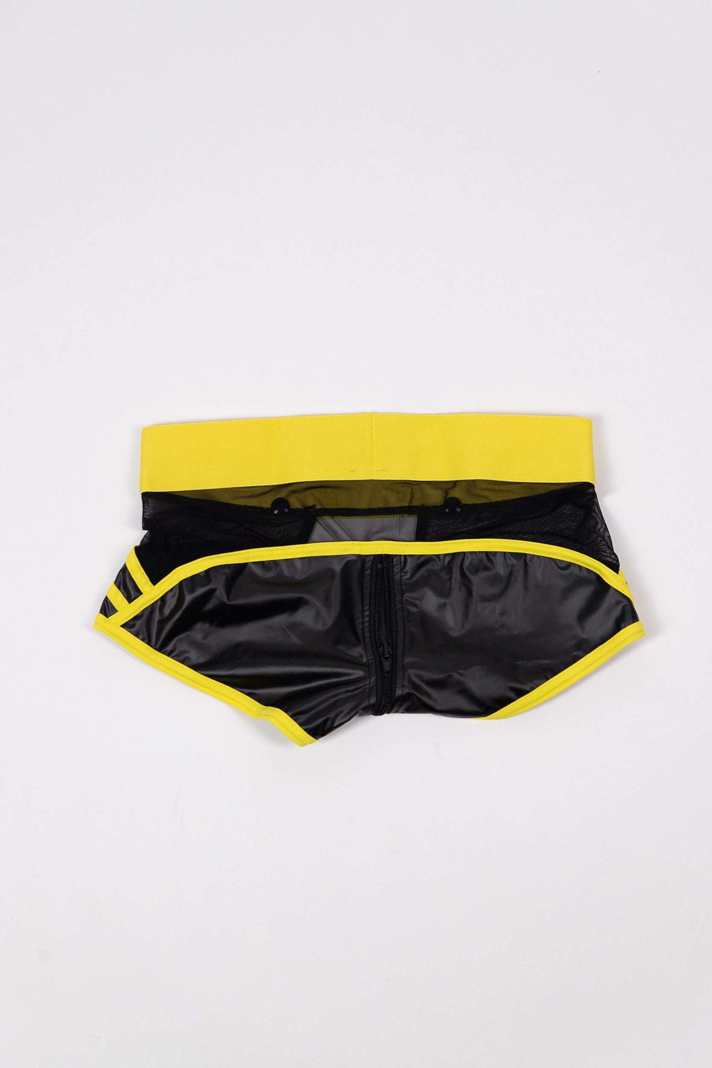 Teaser Trunk in Yellow